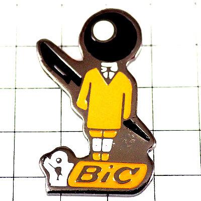 ピンバッジ・ボールペンのビックBIC/サヴィニャック画 RAYMOND