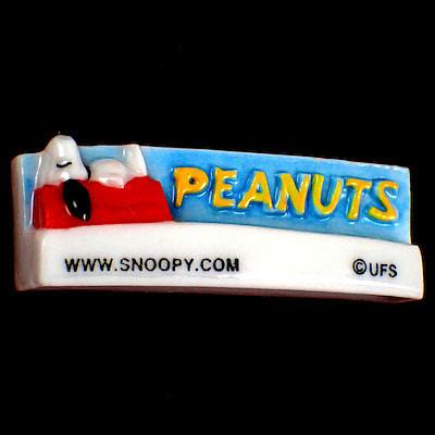 男女兼用 フェブ スヌーピー赤い犬小屋の上でお昼寝 フランス限定フェーヴ ガレットデロワfeveフェブ小さな置き物 製菓用デコレーション Www Cubing Kz