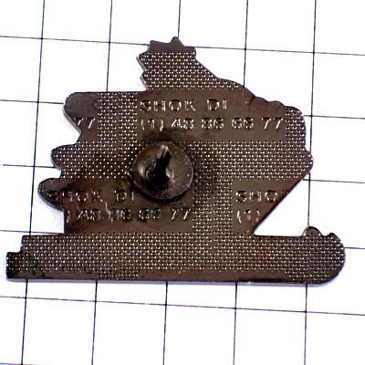 ピンバッジ・スキー赤い服クリスマス眼鏡 SKIING SANTA-CLAUS FRANCE