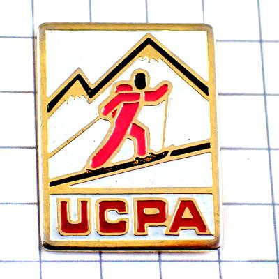 ピンバッジ・赤い服スキーをはいて登山◇フランス限定ピンズ◇レアな