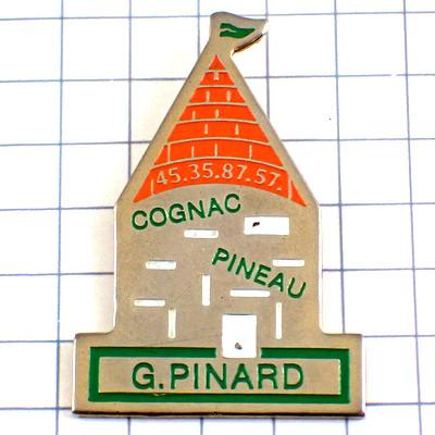 ピンバッジ・コニャック酒オレンジ色の塔◇フランス限定ピンズ◇レアな