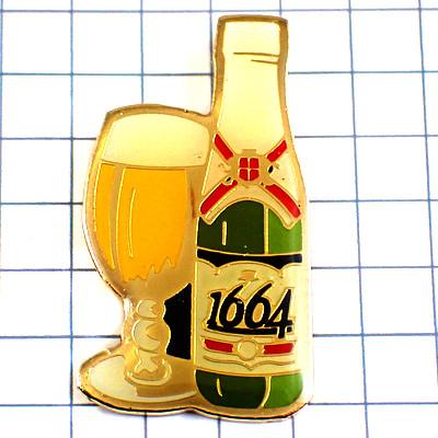 ピンバッジ・ビール酒クローネンバーグ1664グラスと瓶 KRONENBOURG