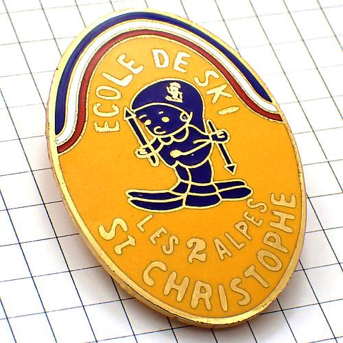 ピンバッジ・スキー学校の小さな男の子◇フランス限定ピンズ◇レアな