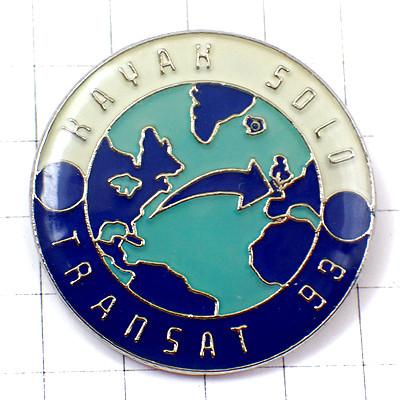 ピンバッジ・カヤック船カヌー地球の上の矢印◇フランス限定ピンズ