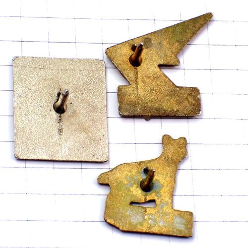 ピンバッジ・ヤギ山羊チーズ会社3個組◇フランス限定ピンズ◇レアな