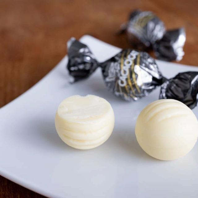 卒業 卒園 お別れ ギフト プレゼント チョコ トリュフ チョコレート かわいい お菓子 スイーツ 可愛い ダダカ カカオキャット チョコ ホワイト 5個入 Pionネットshop 通販 Yahoo ショッピング