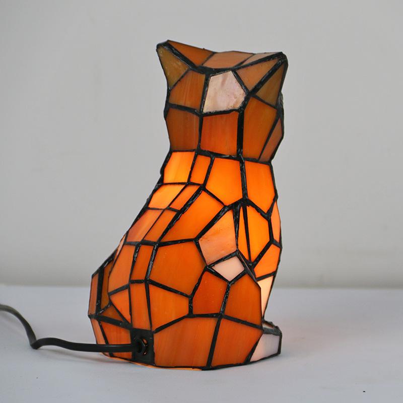人気カラーの ステンドグラス 可愛い猫型 テーブルランプ Led 照明器具 可愛い ステンドグラス 創意 工芸品 インテリアランプ おしゃれ プレゼント Led ガラス照明 アンティーク 卓上ライト 動物 卓上ライト