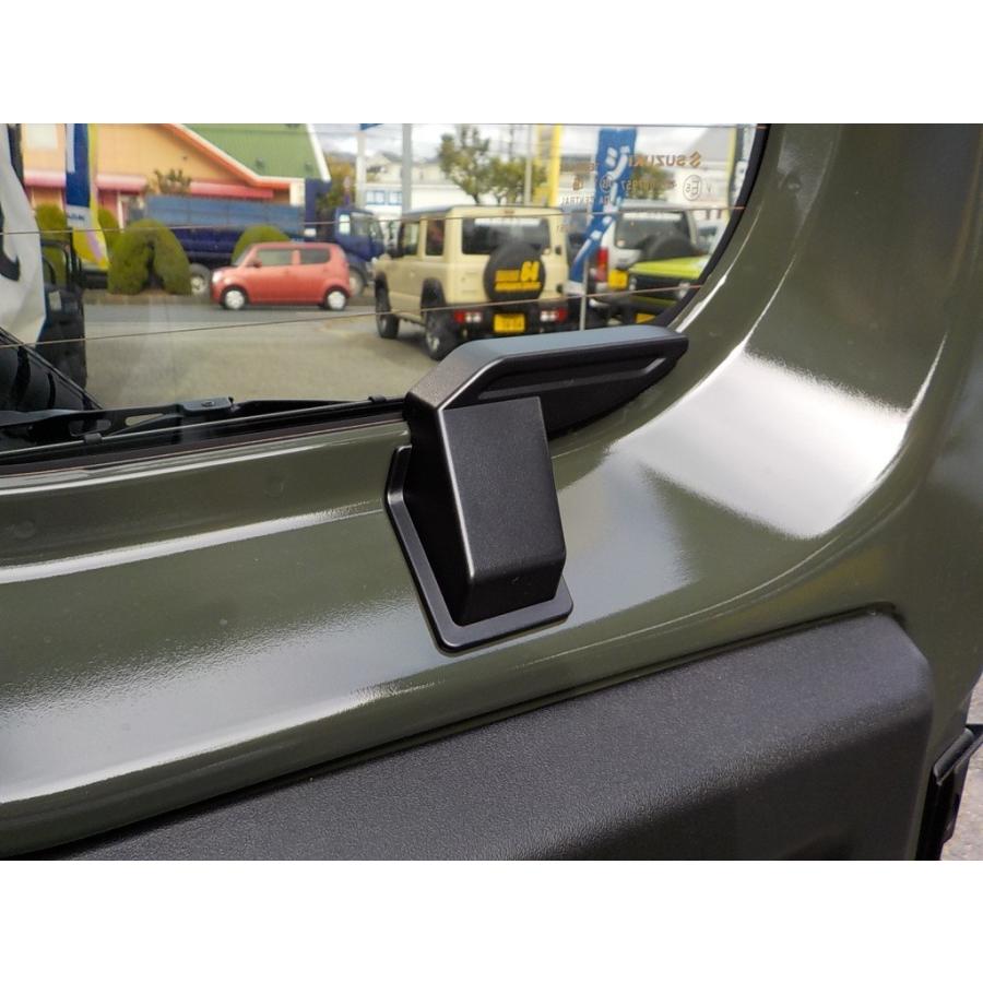 JB64/JB74ジムニー/ジムニーシエラ用 星光産業 「EE-219 リアデフォッガーカバー」 | 星光産業 | 02