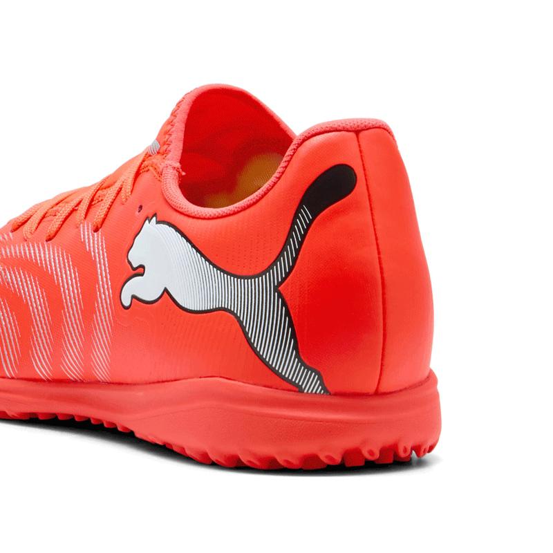 新品未使用PUMAトレーニングシューズ　レセルバ13TT　26cm希少カラー プーマ（PUMA）（キッズ）ジュニアサッカートレーニングシューズ