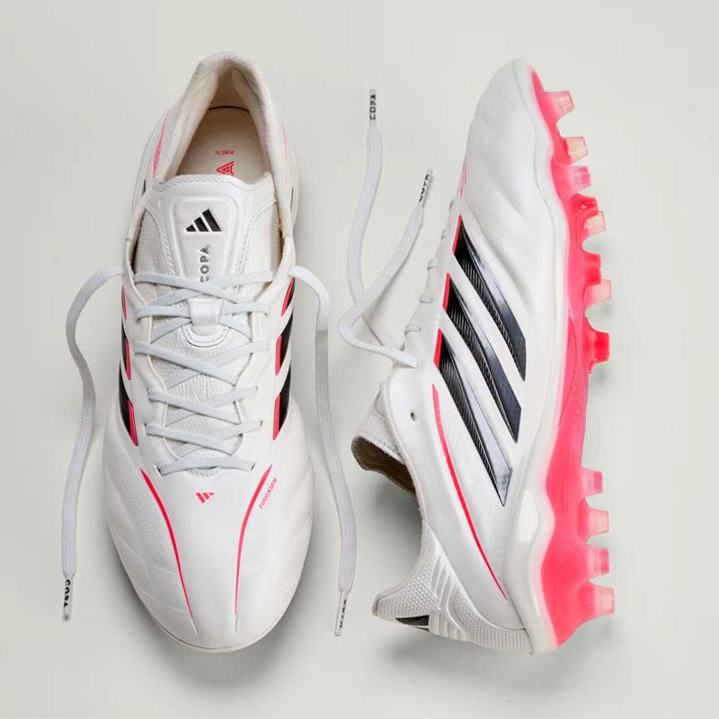 アディダスサッカースパイク新品コパ26㎝ adidas（アディダス） COPA PURE IV ELITE FG サッカースパイク コパ