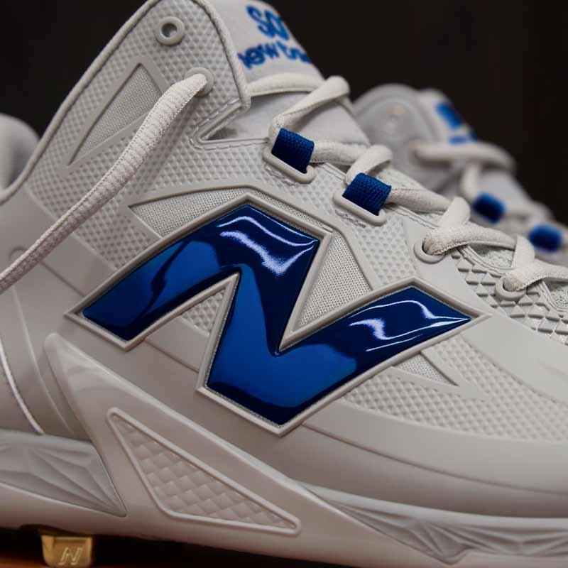 New Balance（ニューバランス） FuelCell Ohtani 1 v1 Metal GREY 大谷
