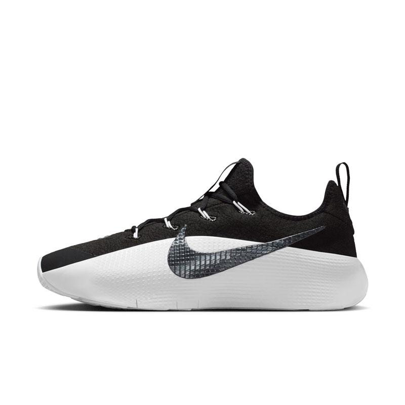 【未使用】NIKEのスニーカー(27cm)　レブロンTR1 Nike Lebron TR 1 - Men's | Foot Locker