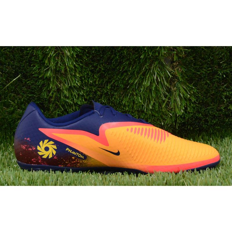 NIKE ビッグバブル スパイクシューズ オレンジ 27.5 NIKE ビッグバブル スパイクシューズ オレンジ 27.5 - メルカリ