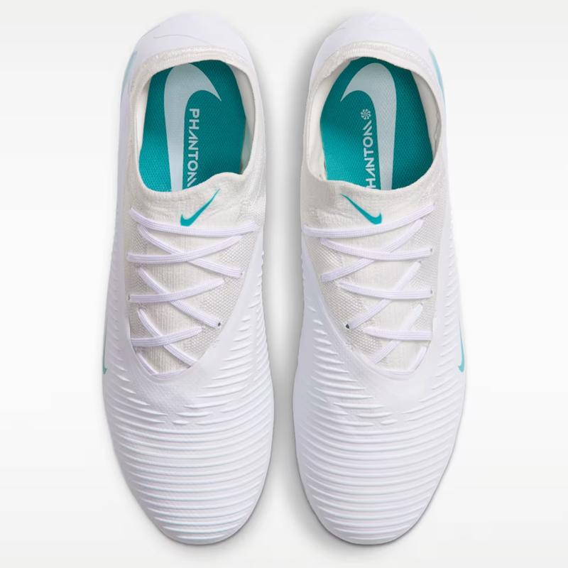 NIKE（ナイキ） ファントム 6 LOW プロ AG-PRO サッカースパイク