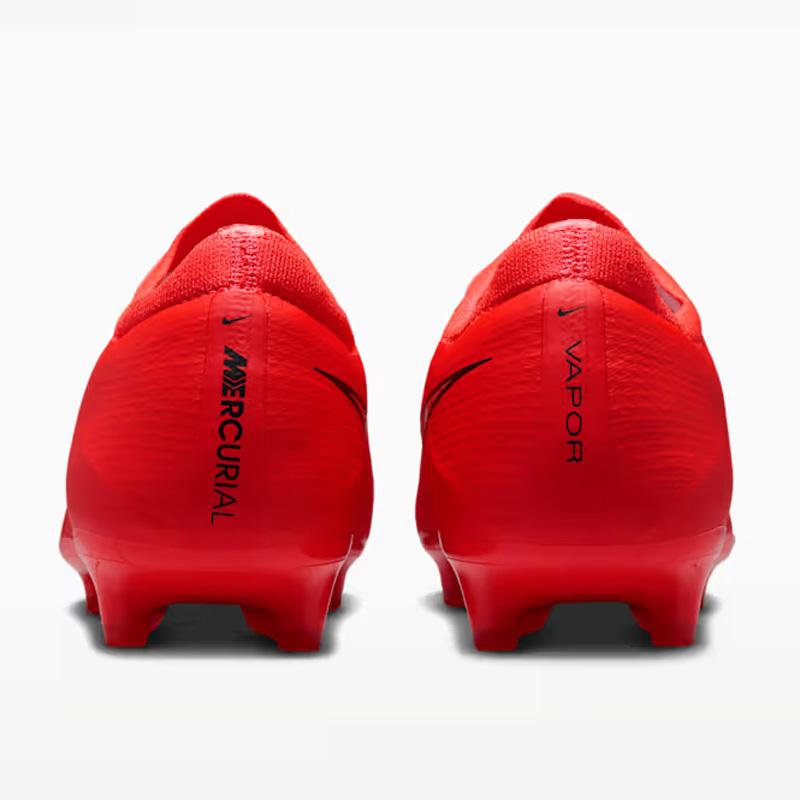 NIKE（ナイキ） マーキュリアル ヴェイパー 17 プロ AG サッカー