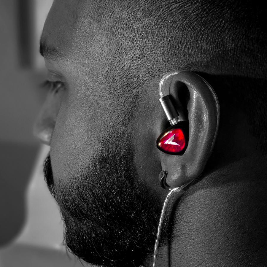 KOTORI Audio VAMPIRE 有線イヤホン シンガポール発ブランド【VGP2026