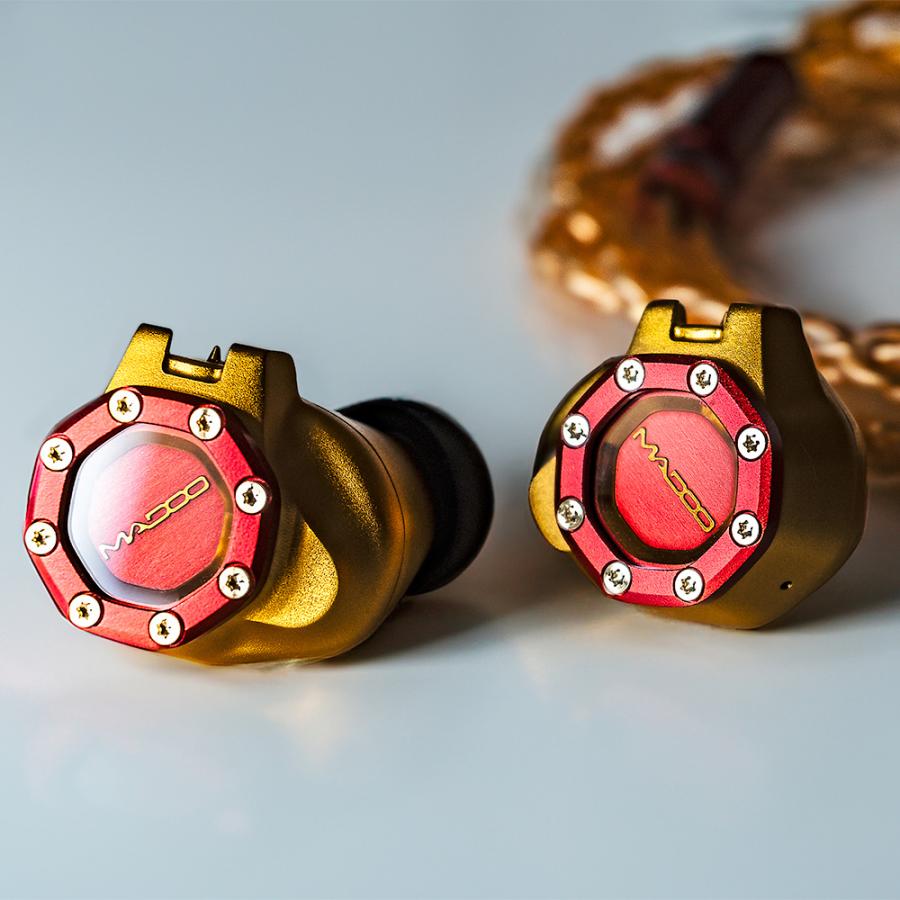 MADOO Typ622 Gold & Red【VGP2025SUMMER金賞受賞】 : ピクセル