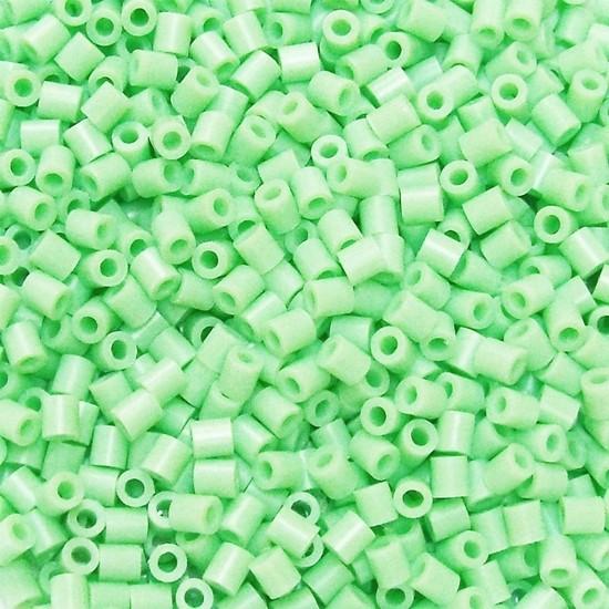 フューズビーズ ミニ (2.6mm) ライトグリーン 1000粒 A12 |  | 01