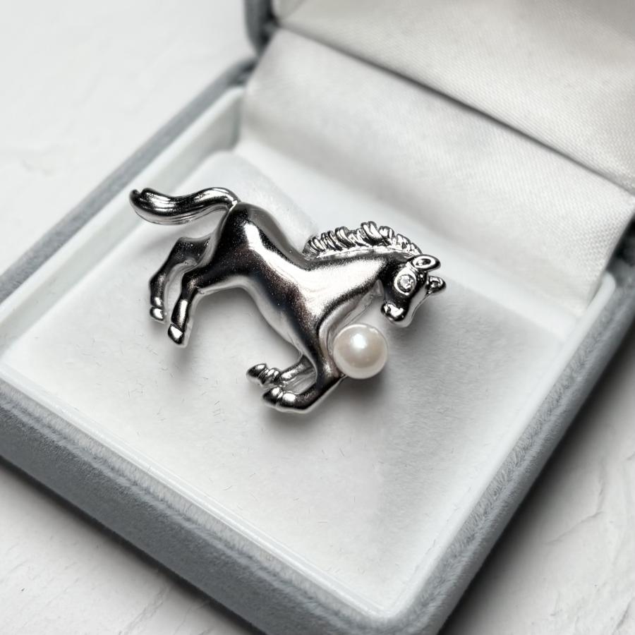 馬 アコヤ本真珠 ピンブローチ 4.5-5mm ギフト プレゼント 干支 ポスト
