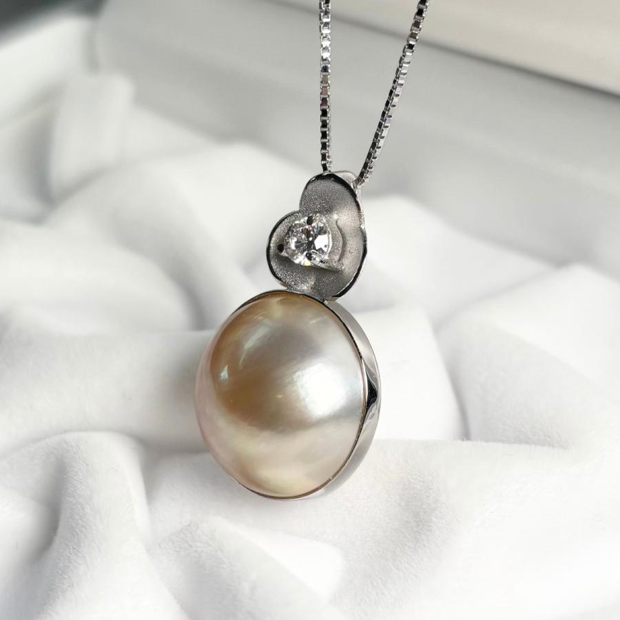 マベ真珠ペンダント ネックレス 17.8-18mm ホワイト 半円 45cm