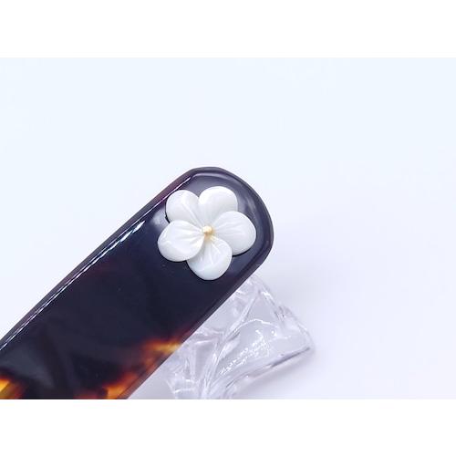 本べっ甲 髪留 シンプル 髪留め  蝶貝花 お洒落 大人カワイイ 鼈甲 存在感 バレッタタイプ （KE-014）の画像