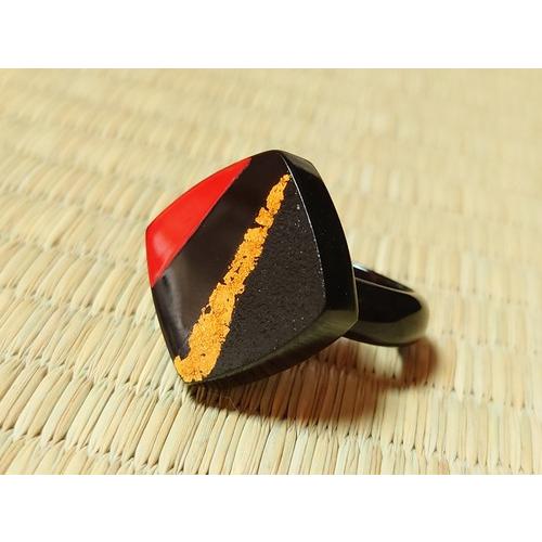 本べっ甲 蒔絵 金箔 赤 黒 マット仕上げ モダンリング 存在感 オーガニック素材 深み 丁寧 (Ma-011)の画像