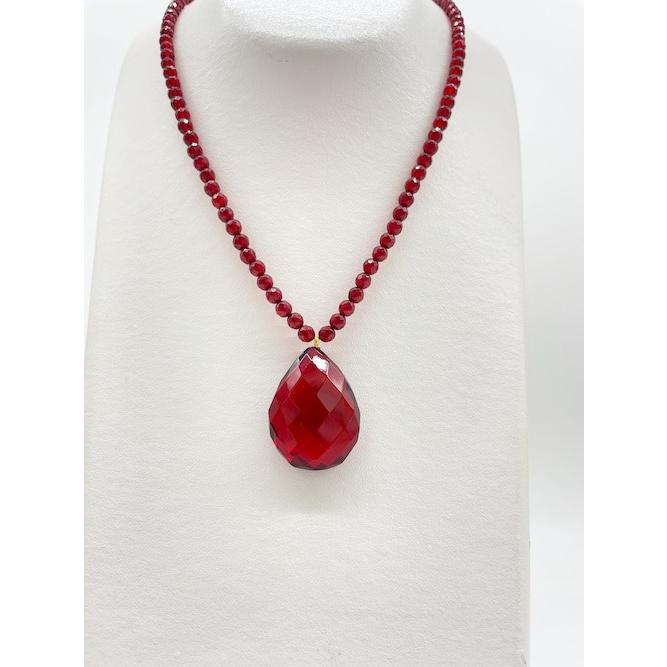 本琥珀 ネックレス 深紅 レッドアンバー 贅沢 天然 透明感 上品 ギフト 天然素材（N-263）の画像
