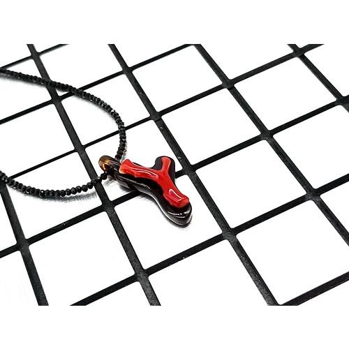 本べっ甲 ペンダント 赤口 珊瑚 シンプル 黒甲 光沢 モダン 大人可愛い お洒落 一品 上品 リーズナブル（pe-248）の画像