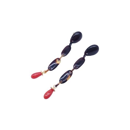 本べっ甲 ピアス 小判形 珊瑚 雫パーツ 縦長 オーガニック 上品 斑バラフ柄 プレゼント　(Pi-112)
