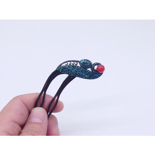 本べっ甲 簪 螺鈿 蒔絵 輝き アクセント 珊瑚玉 職人 プレゼント 螺鈿蒔絵 鮑貝 本珊瑚（Tk-027）の画像