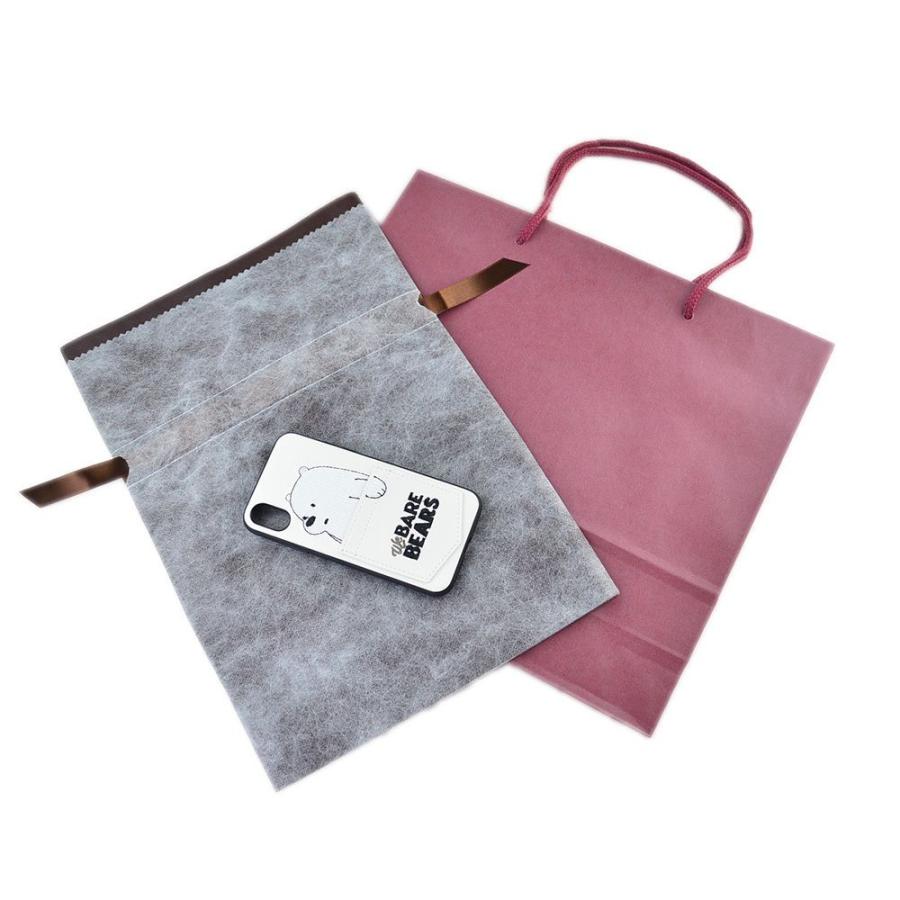 プレゼント用ラッピング 不織布素材のブラウンカラーとエンジの