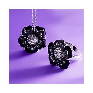 SWAROVSKI（スワロフスキー） 『Melissa Jet リング』 指輪 1062650