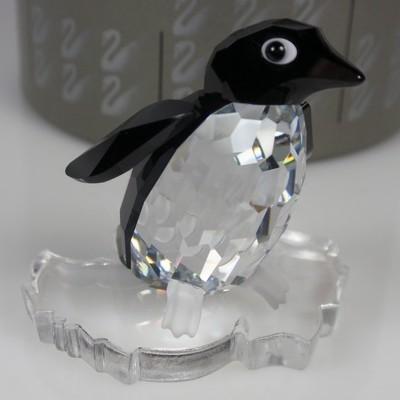 SWAROVSKI　スワロフスキー　 Disney ピノキオ　廃盤　箱なし　置物 SWAROVSKI スワロフスキー Disney ピノキオ 廃盤 箱なし 置物 【公式