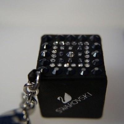 SWAROVSKI（スワロフスキー） 『Dice Black Tone キーリング』 5074357