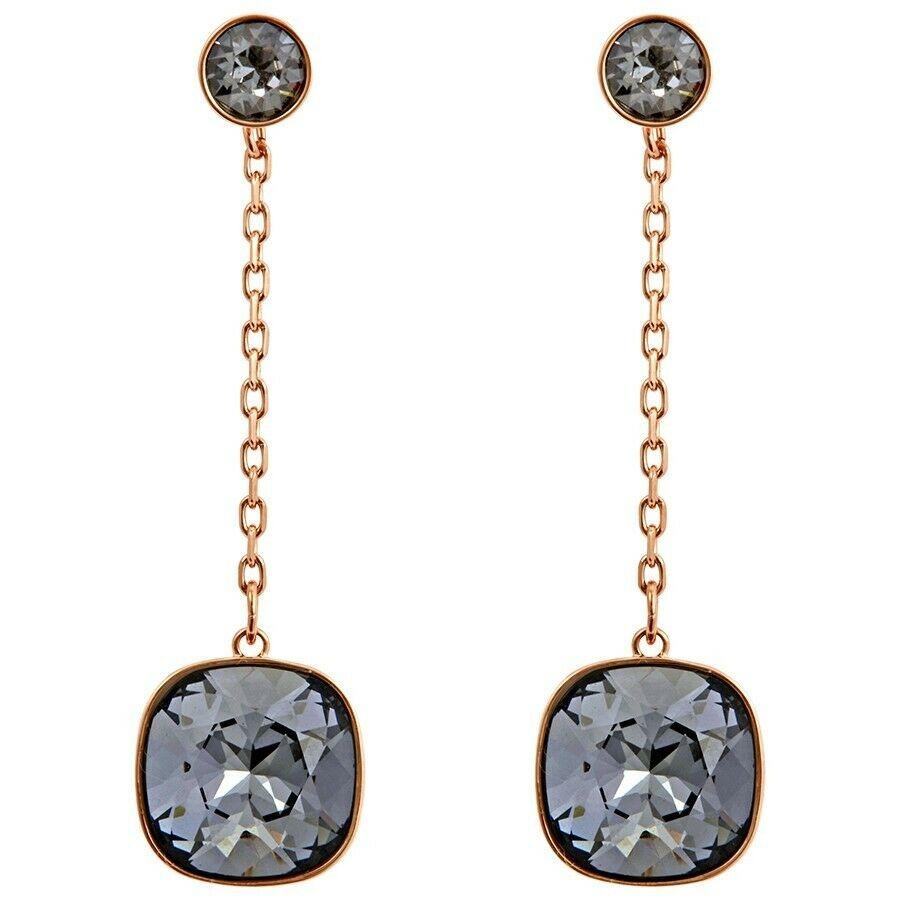 スワロフスキー Swarovski LATTITUDE ピアス ジェットブラック 5373647