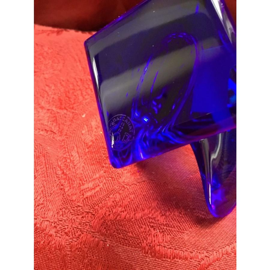 バカラ（Baccarat） 蝶 コバルトブルーのクリスタル フィギュリン