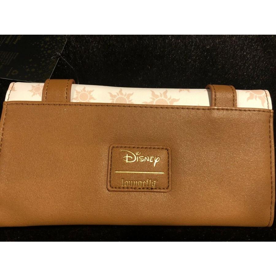 Loungefly ラウンジフライ ディズニー 塔の上のラプンツェル パスカル