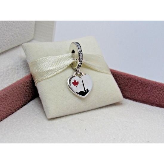 PANDORA ハートクラスプ 19cm Silver925 カナダ購入 美品 PANDORA（パンドラ） チャーム ハート カナダ Heart of Toronto Dangle