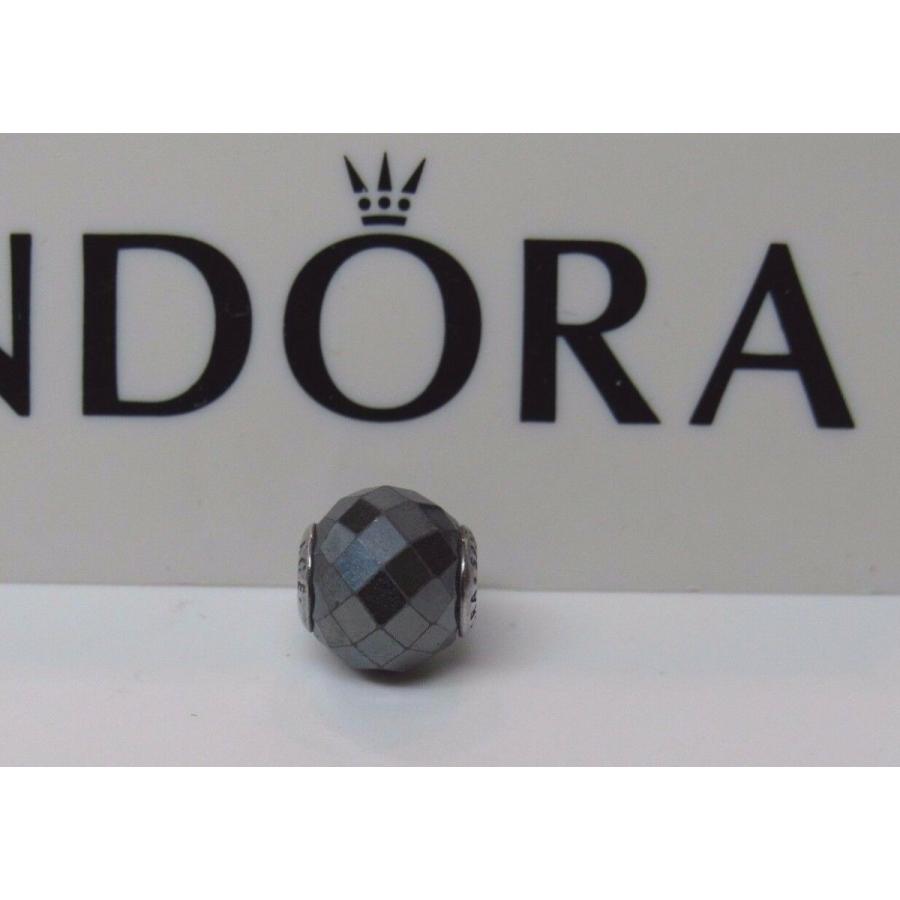 CherryPANDORA パンドラ ESSENCE チャーム3点 CherryPANDORA パンドラ ESSENCE チャーム3点 PANDORA Japan