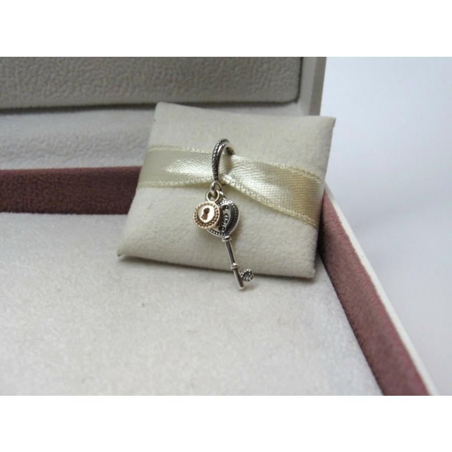 ❤︎パンドラ❤︎ PANDORA チャーム ブロークンハート ミニ ダングル レディース