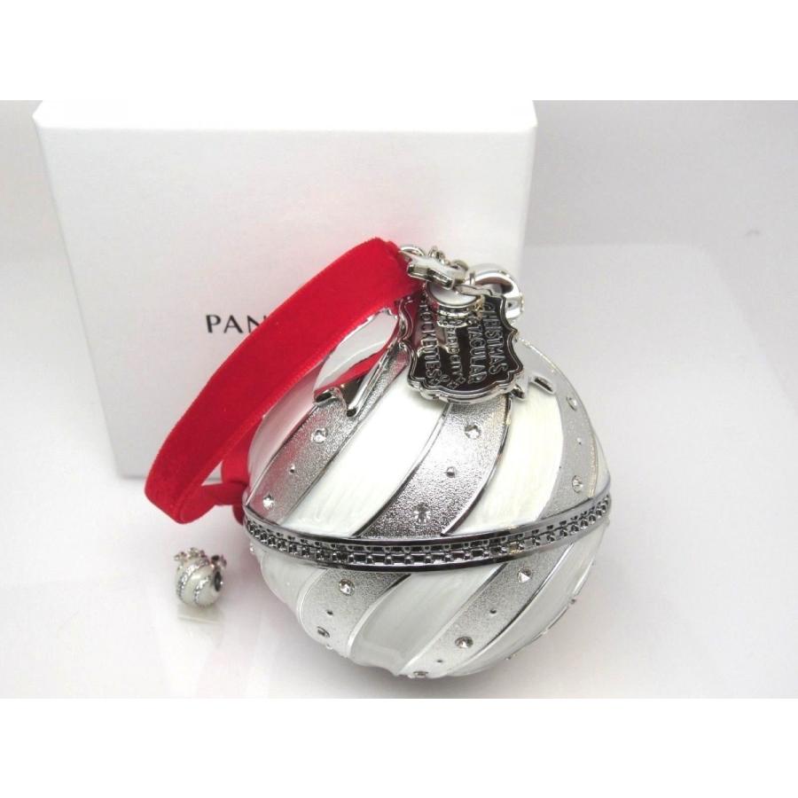 PANDORA（パンドラ） オーナメント White & Silver Rockettes Charm
