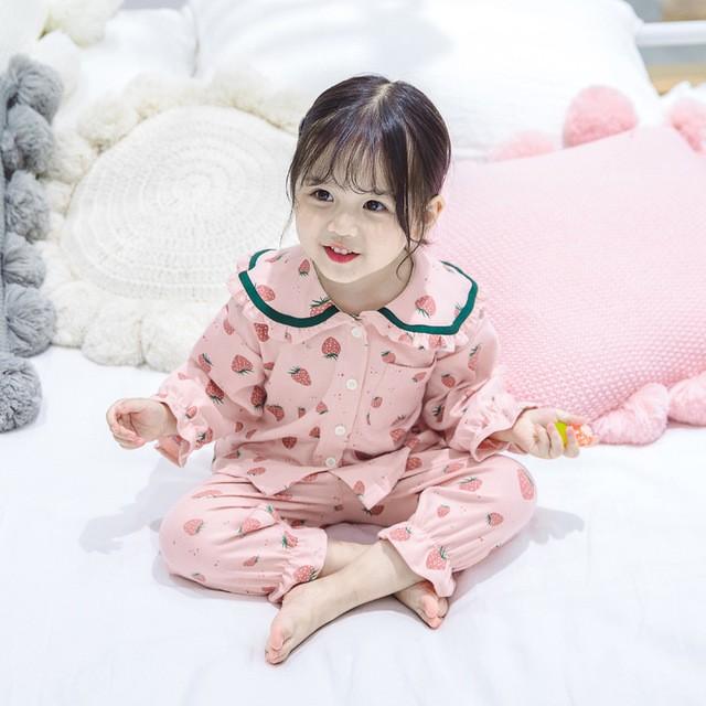 パジャマ キッズ 女の子 長袖 パジャマ 春 秋 前開き パジャマ 苺 いちご柄 ルームウェア 部屋着 可愛い 80 90 100 110 1 全店2点送料無料 Prts3635 プラネタルーム 通販 Yahoo ショッピング