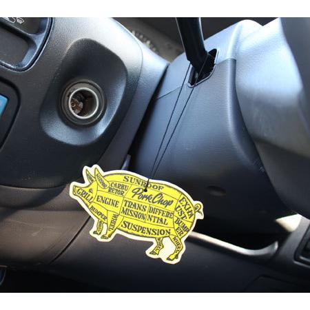芳香剤 車 エアフレッシュナー おしゃれ ブタ ポークチョップ アメリカ Porkchop Mooneyes ムーンアイズ ピーチの香り Af Kgpc040ye Mon U S Junkyard 通販 Yahoo ショッピング