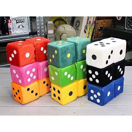 ハンギングファジーダイス（サイコロ） グリーン |  | 02