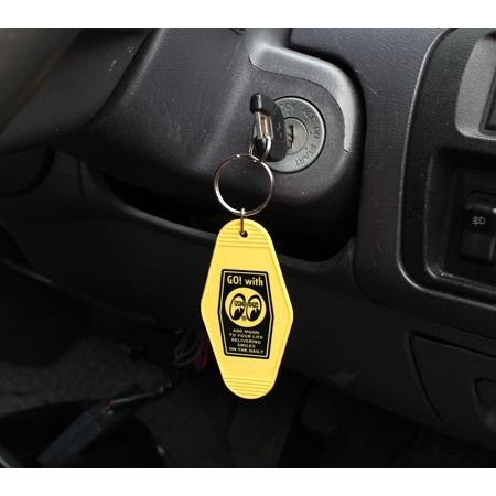 ムーンアイズ キーホルダー おしゃれ メンズ レディース ホテル キーリング モーテル 鍵 車 バイク アメリカ アメリカン雑貨 Mooneyes Moon ホテルキータグ Kh Mkr172ye Mon U S Junkyard 通販 Yahoo ショッピング