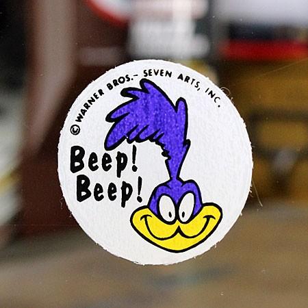 ロードランナー ステッカー ルーニー テューンズ 車 アメリカン キャラクター おしゃれ バイク ヘルメット 裏貼り フェイス メール便ok Sc Dd5 Mon Rr 021 U S Junkyard 通販 Yahoo ショッピング