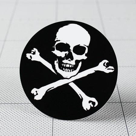 ステッカー スカル アメリカン 車 バイク かっこいい おしゃれ ヘルメット スケボー カーステッカー アメリカン雑貨 Skull On Black メール便ok Sc 019 Gen Sc 019 Gen U S Junkyard 通販 Yahoo ショッピング