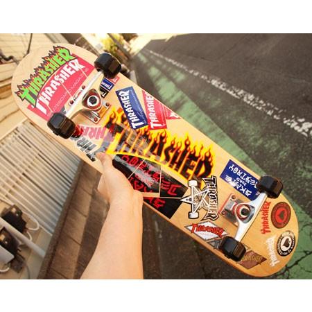 スラッシャー ステッカー ブランド かっこいい おしゃれ アウトドア アメリカン スケボー ストリート 車 バイク スーツケース Thrasher Skate And Destroy Sc 1028 Gen U S Junkyard 通販 Yahoo ショッピング