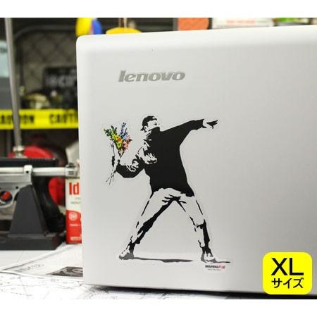 バンクシー ステッカー シール パソコン ウォールステッカー おしゃれ かっこいい スーツケース インテリア アウトドア 車 Banksy Flower Bomber サイズm Sc Bnk001m Gen U S Junkyard 通販 Yahoo ショッピング