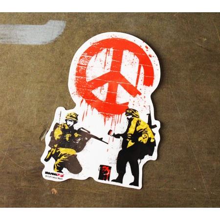 定番のお歳暮 バンクシー ステッカー シール パソコン ウォールステッカー おしゃれ かっこいい スーツケース インテリア アウトドア 車 Banksy Cnd Soldiers サイズl Babylonrooftop Com Au